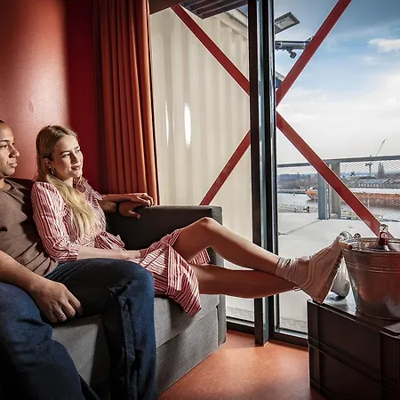 Dock Warnemuende רוסטוק